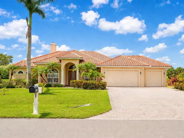 6120 9th Avenue Cir NE, Bradenton, FL 34212