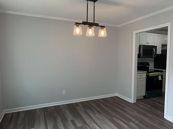 4th image of 226 Loblolly Cir
