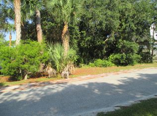 542 SE 256 St, Suwannee, FL 32692