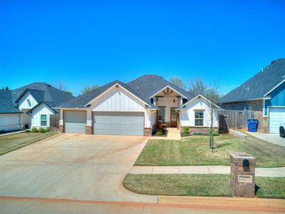 821 E Barajas Ter, Mustang, OK, 73064