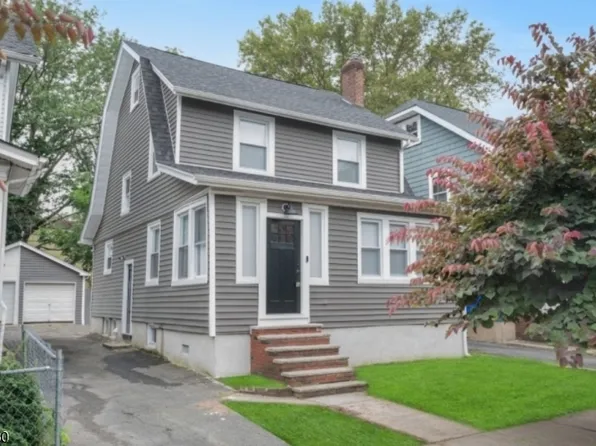 148 Freeman Ave, East Orange City, NJ 07018