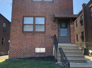 1826 Rhawn St, Philadelphia, PA 19111