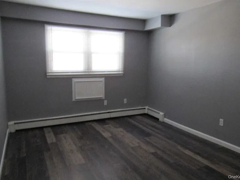 9 Alpine Dr #D — Photo 11