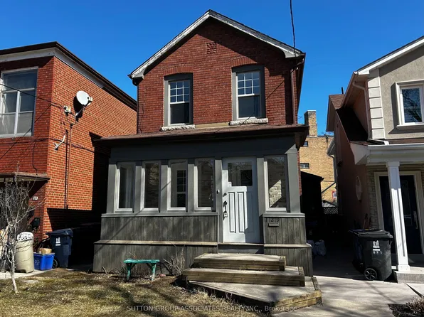 129 Kenwood Ave, Toronto, ON M6C 2S4