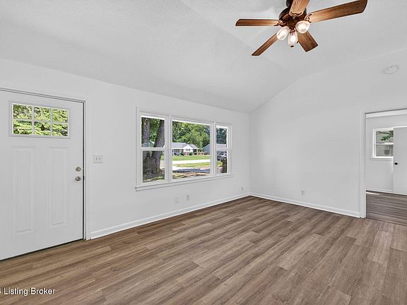 3rd image of 5426 Count Fleet Dr