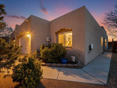 5900 Camino De La Luna NW, Albuquerque, NM, 87120