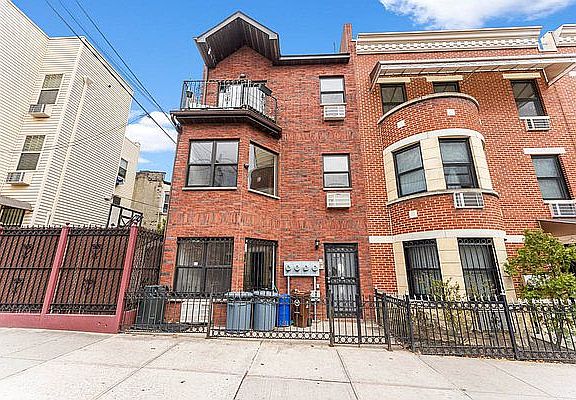 5th image of 367 Saratoga Ave Floor 2