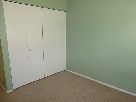 2nd image of 349 Newgate Ct Unit D1