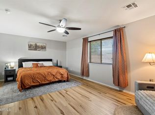8025 S 5TH Avenue, Phoenix, AZ 85041