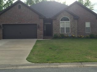 1445 Storie Dr, Conway, AR 72034