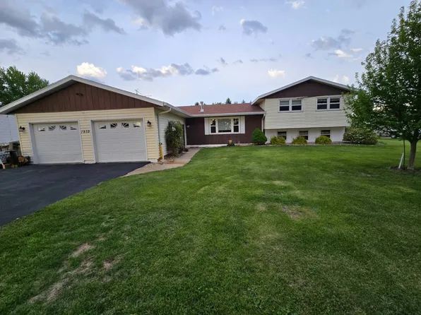 1959 55th St, Monmouth, IL 61462