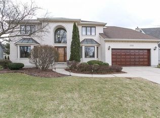 1516 Gardenside Ct, Naperville, IL 60540
