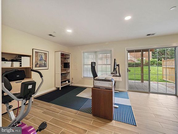 5th image of 9720 Whitley Park Pl #Townhouse