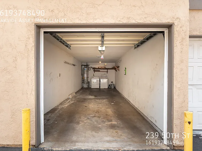 239 50th St #37 — Photo 20