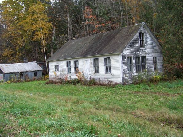 3052 VT Route 107, Stockbridge, VT 05772