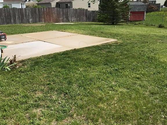 3rd image of 6251 Glencairn Cir
