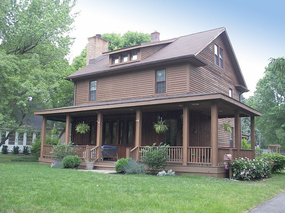 1st image of 3218 Saint Paul Blvd