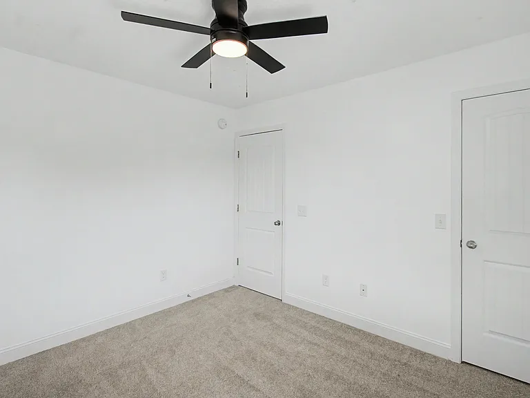 1016 Grayson Ave — Photo 20