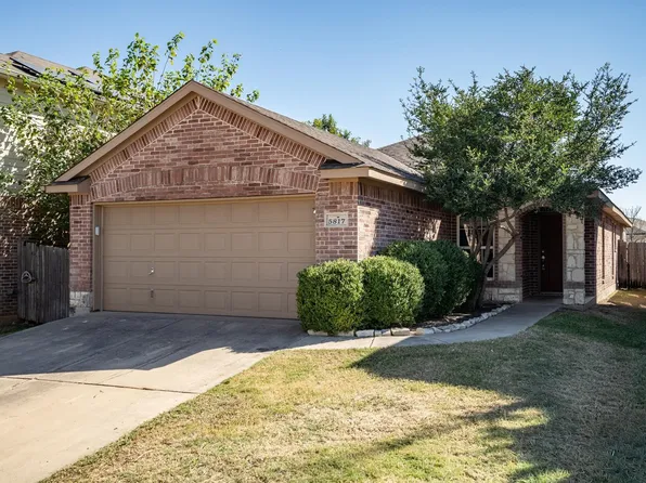 5817 Parkview Hills Ln, Fort Worth, TX 76179