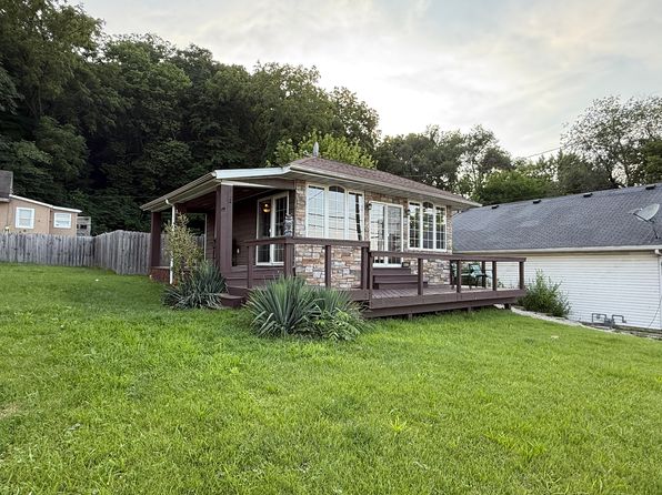 4921 N Galena Rd