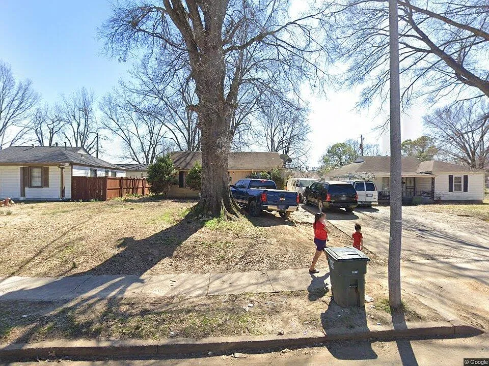 4345 Reed Ave