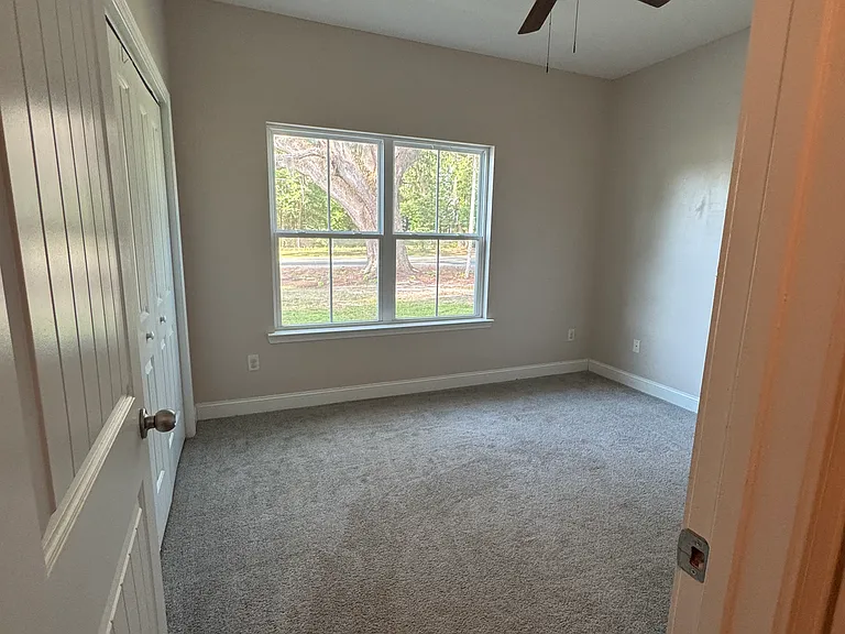 436 Talmadge Rd — Photo 7