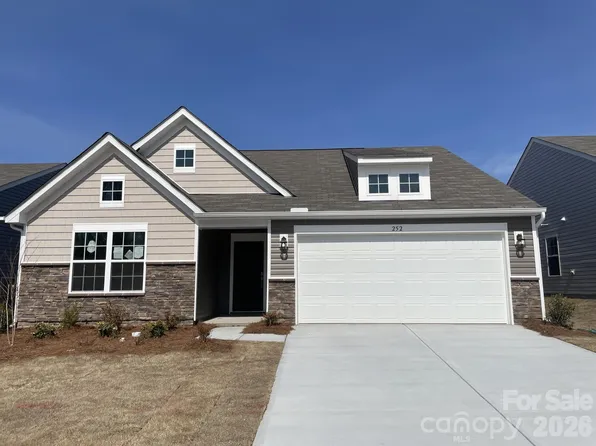 252 W 18th St, Kannapolis, NC 28081