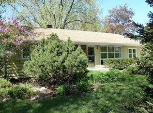 6850 Willow Springs Rd, Countryside, IL 60525