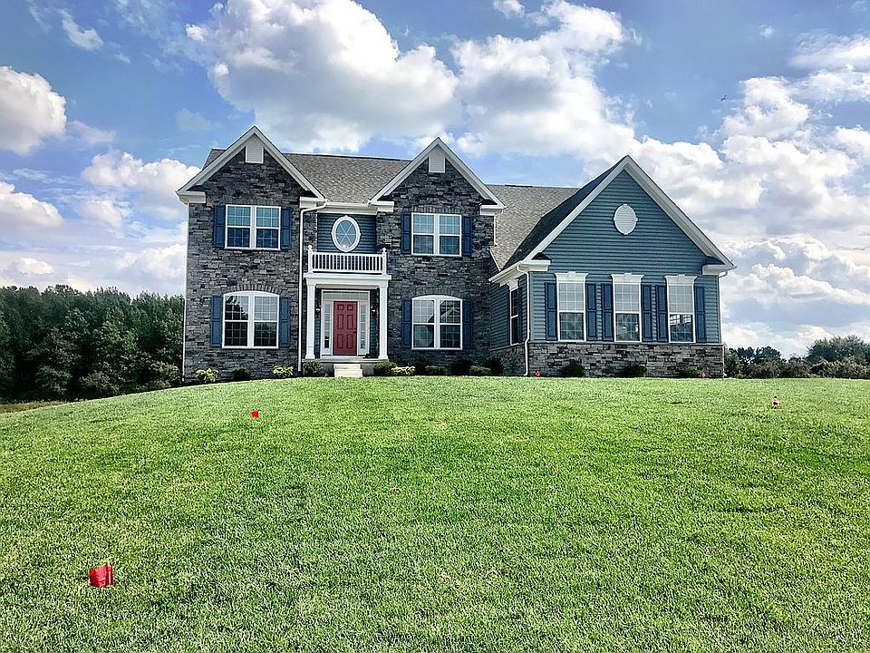 2nd image of 1328 Pear Tree Ct