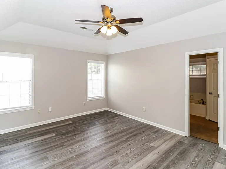 4046 Shady Mill Cv — Photo 9