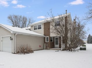 5S010 Spyglass Ct, Naperville, IL 60563