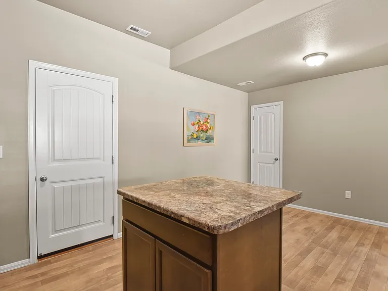 7623 Jack Pine Grv — Photo 8