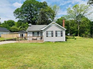 212 Fayetteville Rd, Fairburn, GA 30213