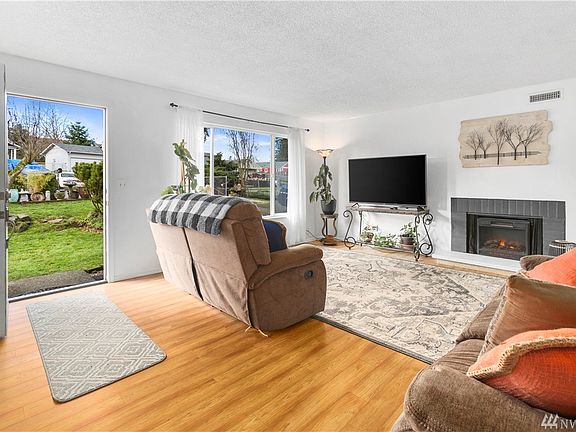 2nd image of 6619 E Tonia St