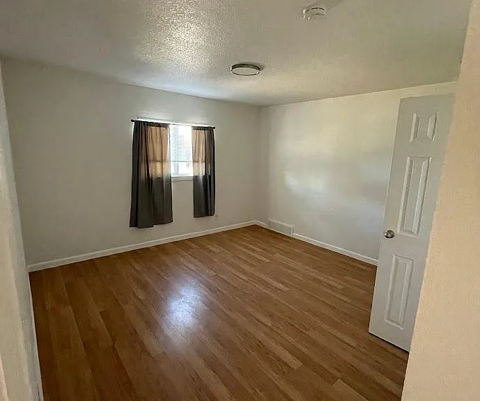 2417 S Marion St — Photo 11