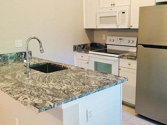 2nd image of 2733 Alabaster Ct