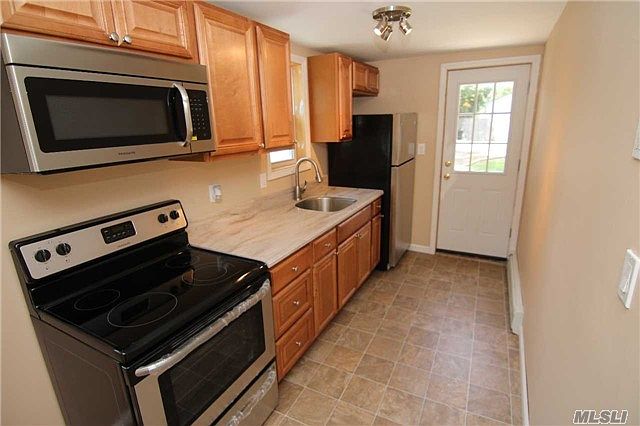 1st image of 41 Pinedale Ave