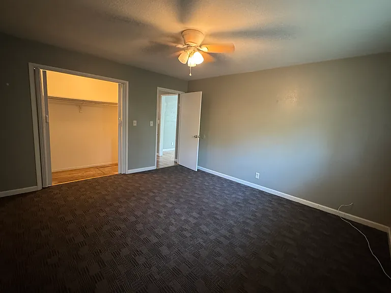 1510 Lavender Ln #B — Photo 6