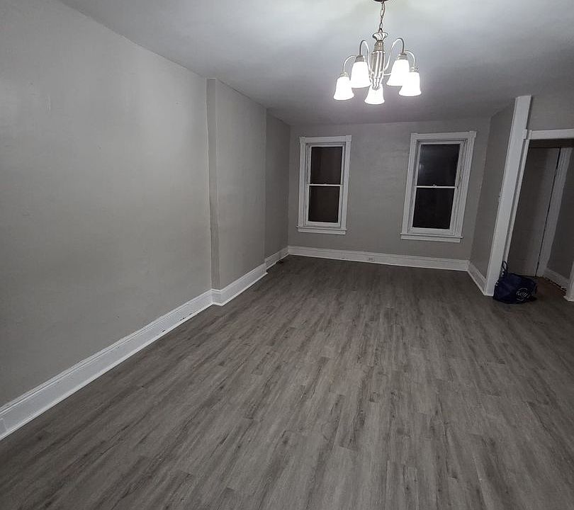 1st image of 517 Stuyvesant Ave