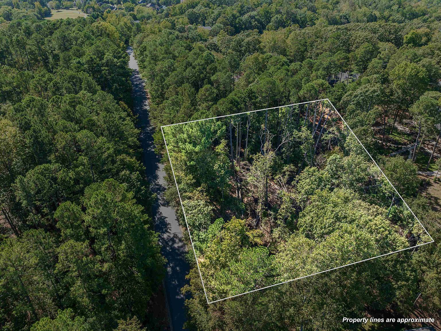 303 Carolina Club Dr