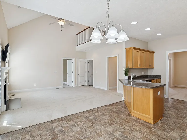 7952 Oakfield Grv — Photo 17