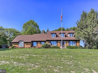 586 Knorr Rd, Gettysburg, PA 17325