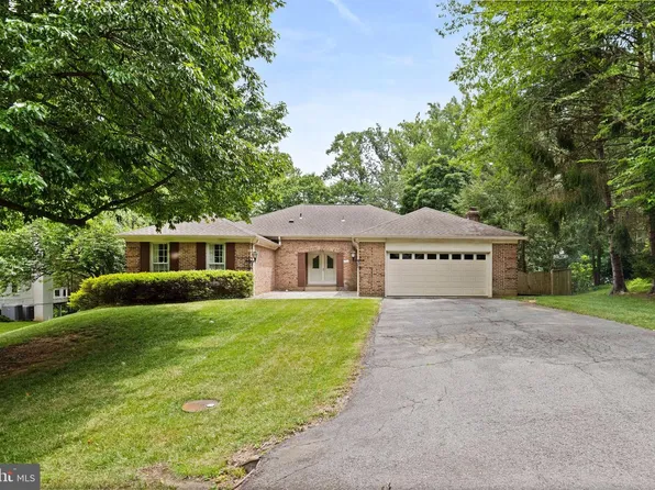 712 Ridge Dr, Mc Lean, VA 22101