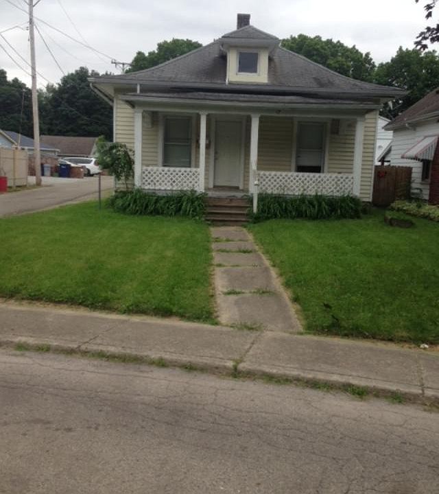 1st image of 121 Linden Ave