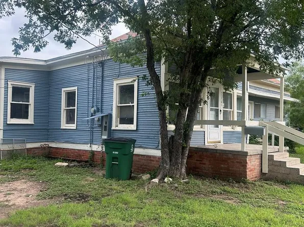 425 S Bishop St, San Angelo, TX 76901