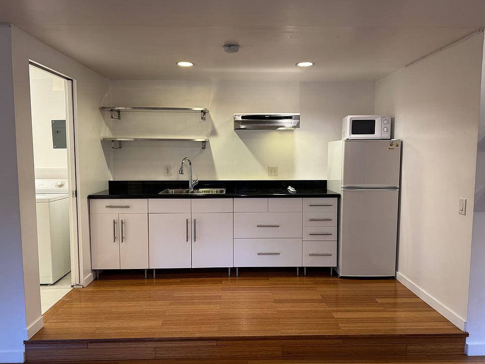 1st image of 6050 Colton Blvd #B