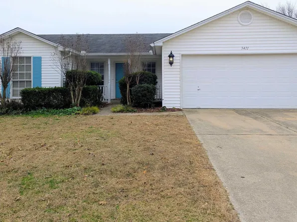3411 Village Green Dr, Bryant, AR 72022