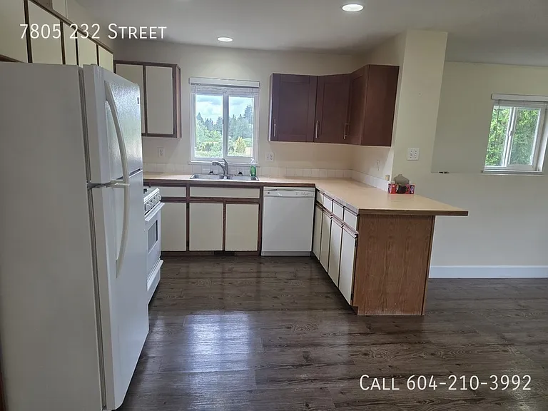 7805 232nd St — Photo 11