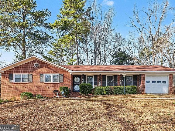 2nd image of 5625 Scofield Rd