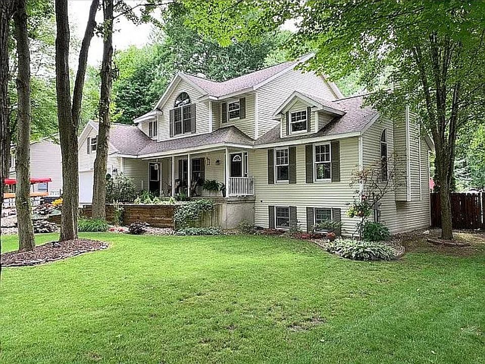 1st image of 4538 Glen Hollow Dr